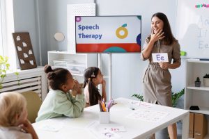 Child improving attention span through preschool learning activities